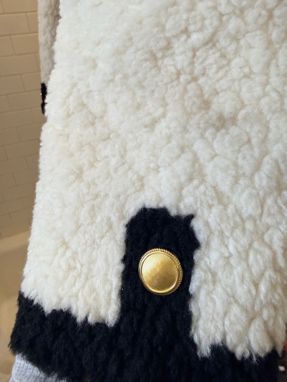 Maeve Teddy Jacket Black & White Bouclé Sherpa Lady Jacket Gold Buttons - Picture 4 of 5